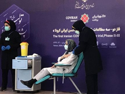 محرز: ایران دیگر نیازی به واردات واکسن کرونا ندارد