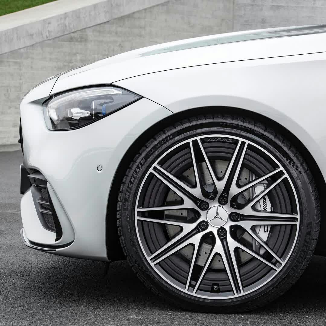 مرسدس C43 AMG 