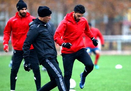 تمرین پرسپولیسی‌ها با توپ‌های مخصوص لیگ قهرمانان آسیا