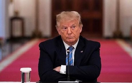 ترامپ به بیمارستان منتقل شد