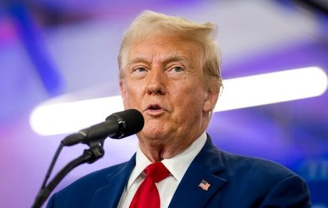 حمله تند ترامپ به هریس