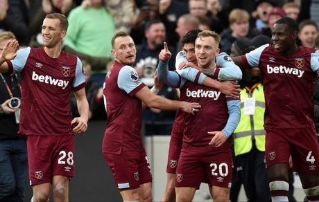 منچستریونایتد به وستهام هم باخت