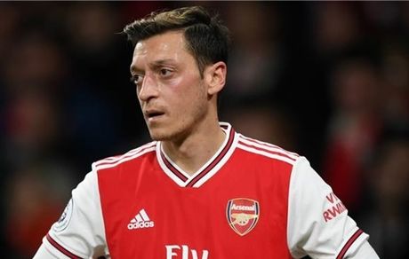 اوزیل به پیشنهاد فنرباغچه پاسخ منفی داد