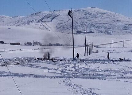 بارش شدید برف و باران، برق ۱۷۵ روستای الیگودرز را قطع کرد