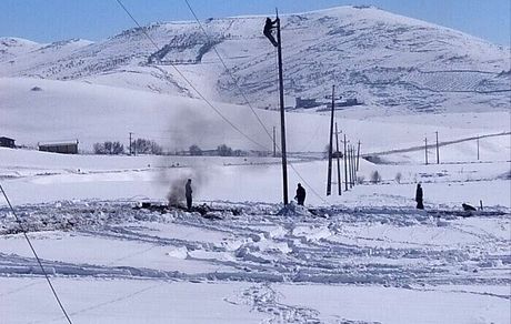 بارش شدید برف و باران، برق ۱۷۵ روستای الیگودرز را قطع کرد