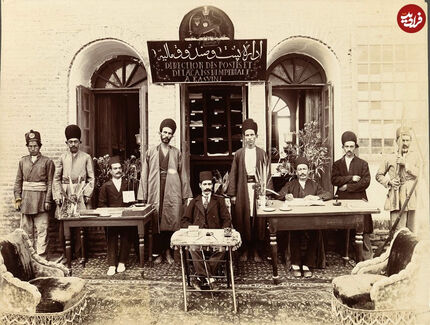ژست جالب کارمندان ایرانی در یک قرن قبل