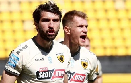 انصاری‌فرد بخاطر پول از آاک آتن نمی‌رود!