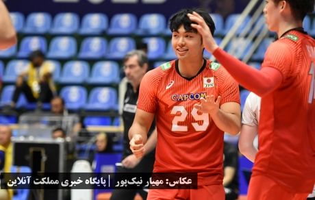 روز نخست بیست و دومین دوره والیبال قهرمانی مردان آسیا در ارومیه / تصاویر