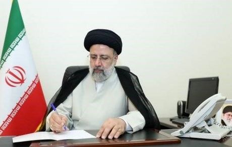 رئیسی: پرتاب موفقیت‌آمیز ماهواره ایرانی نور ۳ نشانه دیگری از ناکارآمدی تحریم دشمن مقابل عزم متخصصان کشور است