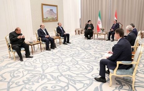 سیاست توسعه روابط با همسایگان از سوی ایران استمرار خواهد داشت