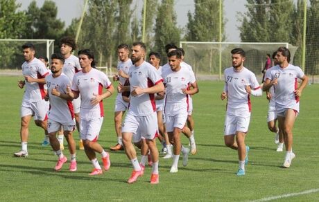 تمرینات تراکتور، یک هفته تعطیل شد