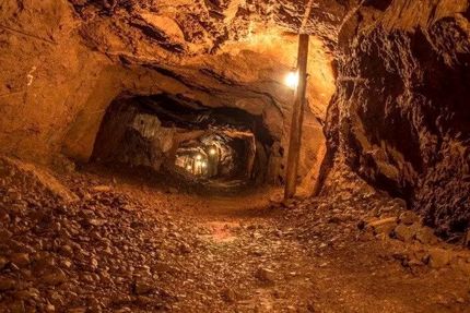 کارگر ۲۸ ساله در معدن سنگ شجر شهرستان زیرکوه جان باخت