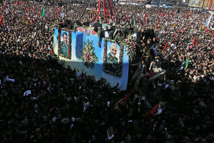 شکوه وداع آخر با سردار