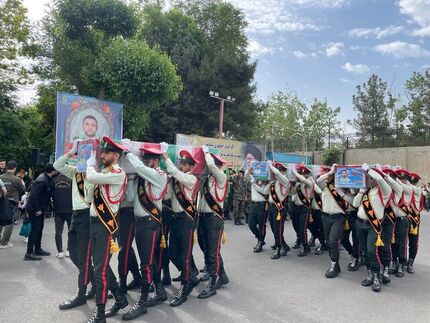 تشییع پیکر سه شهید انتظامی کلانتری نارمک تهران