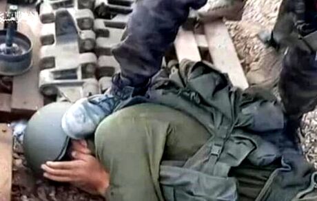 ادعای موافقت رژیم صهیونیستی با تبادل اسرا