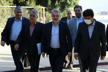 فاطمی امین: فعال کردن واحدهای صنعتی تعطیل و نیمه تعطیل لرستان اولویت وزارت صمت است