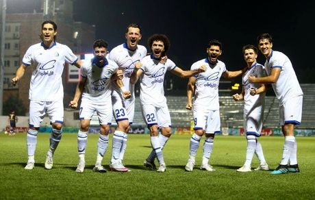 کامبک استقلال برابر نساجی / شاگردان مجیدی با بردی قاطع به هفته آخر رسیدند