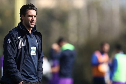 سرمربی استقلال: کفتارها می خواهند خدمت وخیانت را عوض کنند/ تاحالا وزیر را ندیده‌ام