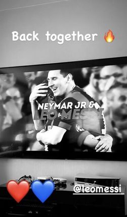 استوری نیمار در واکنش به توافق PSG با مسی