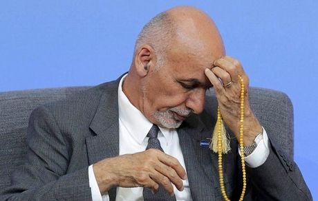 رئیس‌جمهور فراری افغانستان از مردم این کشور عذرخواهی کرد