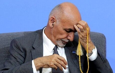 رئیس‌جمهور فراری افغانستان از مردم این کشور عذرخواهی کرد