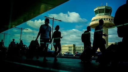 الزام تست ۲۴ ساعته کرونا برای مسافرت از برخی کشورهای اروپایی به فرانسه