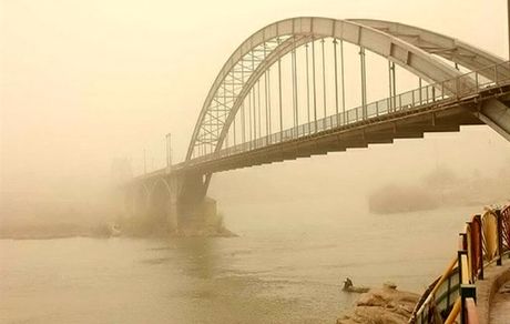 وضعیت قرمز آلودگی هوا در اهواز و سوسنگرد