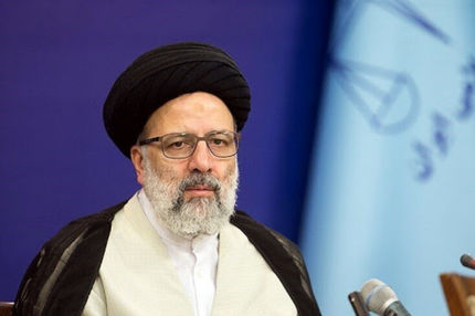 رئیسی: عدالت اجتماعی و اقتصادی می‌تواند آسیب‌های اجتماعی را کاهش دهد