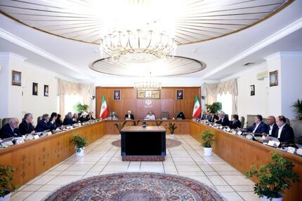 رئیس جمهور: سرنوشت کل دانشگاه‌ها و صدها هزار دانشجو نباید تحت تأثیر اقدامات تعداد معدودی قرار گیرد