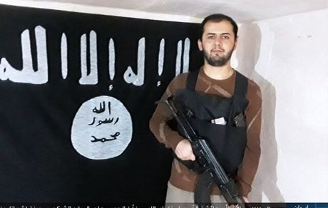 داعش عامل حادثه تروریستی حرم شاهچراغ را معرفی کرد