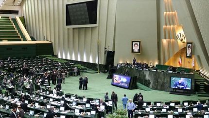 فراهم‌شدن امکان ثبت‌نام هیات رئیسه مجلس در انتخابات ریاست جمهوری بدون استعفا