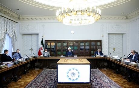 روحانی: اگر در جهش تولید هم مانند کرونا متحد و یکپارچه عمل کنیم موفق خواهیم بود