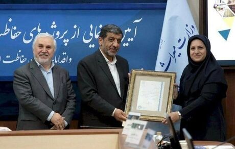 اعتراض معاون وزیر میراث فرهنگی به استاندار فارس بدلیل بازداشت مدیر مجموعه حافظیه 