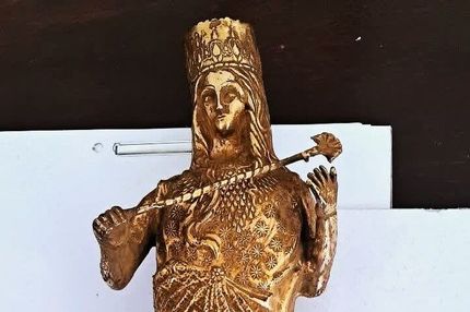  کشف و ضبط یک مجسمه تاریخی شبه طلا در شهرستان مراغه