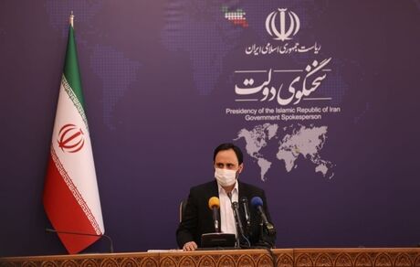 مشکلات کشور به شکل ویدئوکنفرانسی حل نمی‌شود / مردم دیگر در صف مرغ نیستند