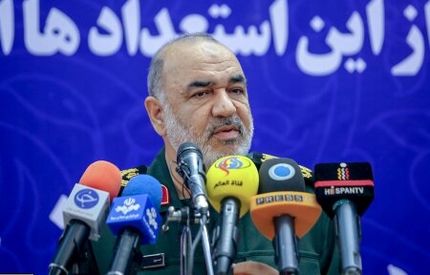 فرمانده کل سپاه: دشمنان مسیر زوال را طی می‌کنند