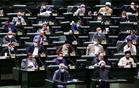 مجوز مجلس برای عرضه اموال مازاد دولتی از طریق بازار سرمایه