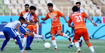 گاف عجیب در لیگ برتر فوتبال / پیکان در یک بازی ۶ تعویض انجام داد