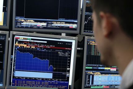 ادامه سقوط بازارهای بورس در اروپا و تعطیلی بورس مسکو