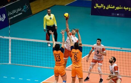 لیگ برتر والیبال: فولاد سیرجان در یک قدمی قهرمانی نیم فصل / شهرداری ارومیه از بحران خارج شد