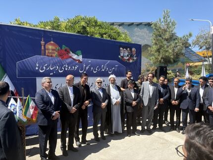 ۱۰۰۰ دستگاه ماشین‌آلات مختلف به دهیاری‌های کشور واگذار شده است