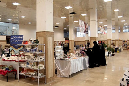بازارچه مشاغل خانگی زنان شهرستان کاشان راه افتاد