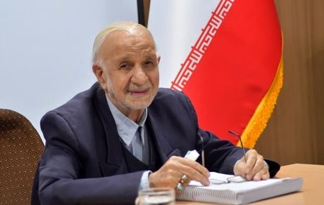 فارغ‌التحصیلی دانشجوی ۹۲ ساله از دانشگاه ارومیه