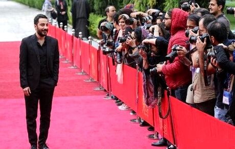 نوید محمدزاده، مهم‌ترین جایزه بازیگری عمر خود را گرفت