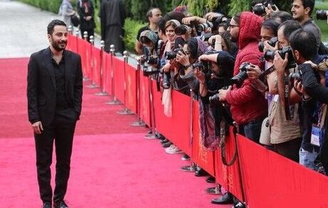 نوید محمدزاده، مهم‌ترین جایزه بازیگری عمر خود را گرفت