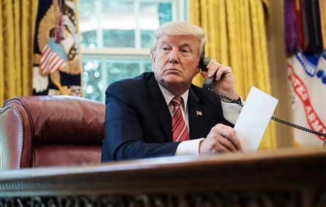 ترامپ پس از مراسم تحویل با پوتین گفت و گو می‌کند