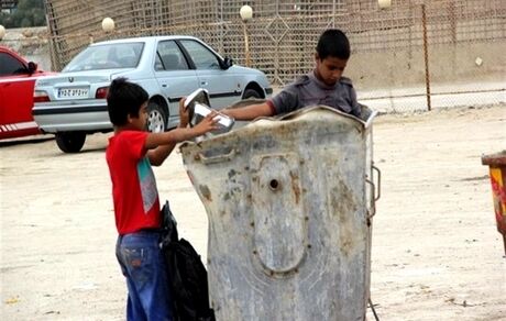 فرد اهانت کننده به کودک زباله‌گرد در استان البرز بازداشت شد