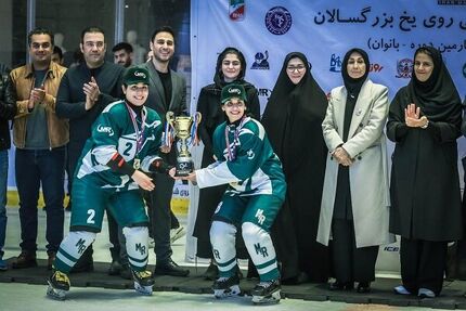 قهران لیگ هاکی روی یخ بانوان مشخص شد