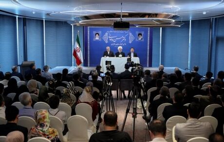 روحانی: تحریم یک مسیر باخت باخت است/ آمریکایی‌ها ناچارند از این مسیر برگردند