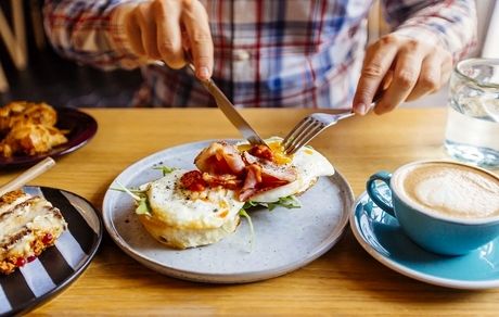 

۵ خوراکی مضر برای سلامت ریه

